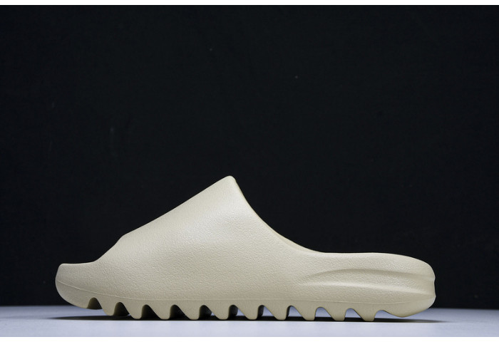 ye**ezy slide fz5897