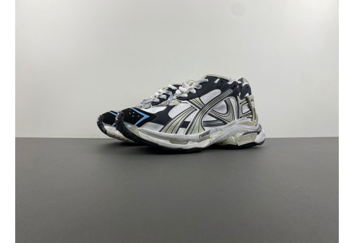 Ba*len*cia*ga track runner btt-207