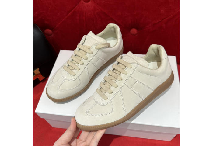 ma*iso*n mar*giela  mama-001