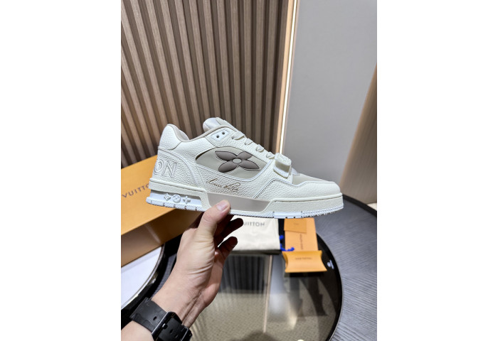 lou vuit sci-fi sneakers  lvss-0247