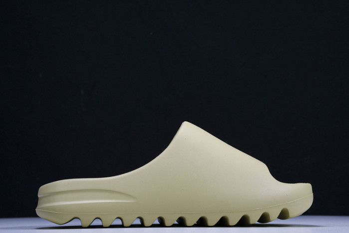 ye**ezy slide desert sand fw6344