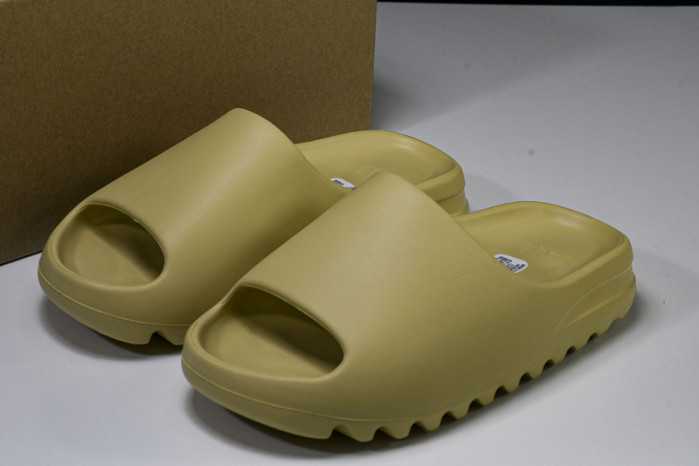 ye**ezy slide desert sand fw6344