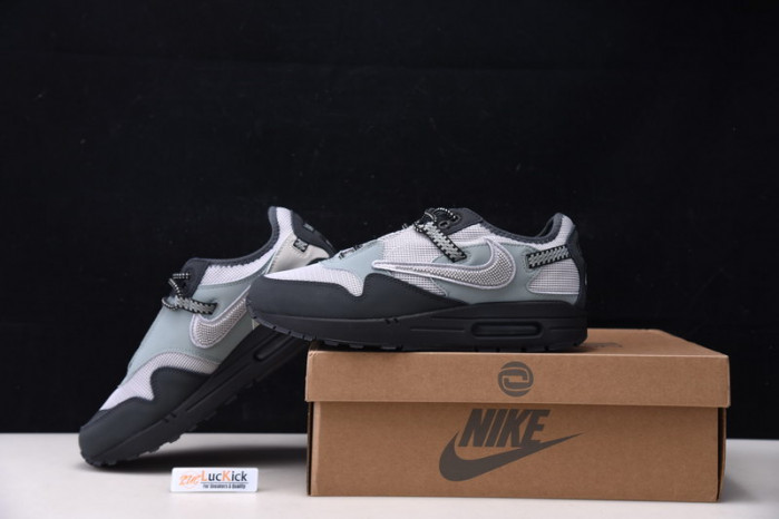 travis scott x nike air max 1 dusty sage do9392-001