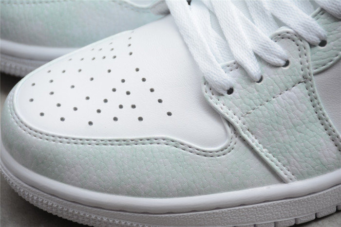 jordan 1 low tumbled leather 553558-130