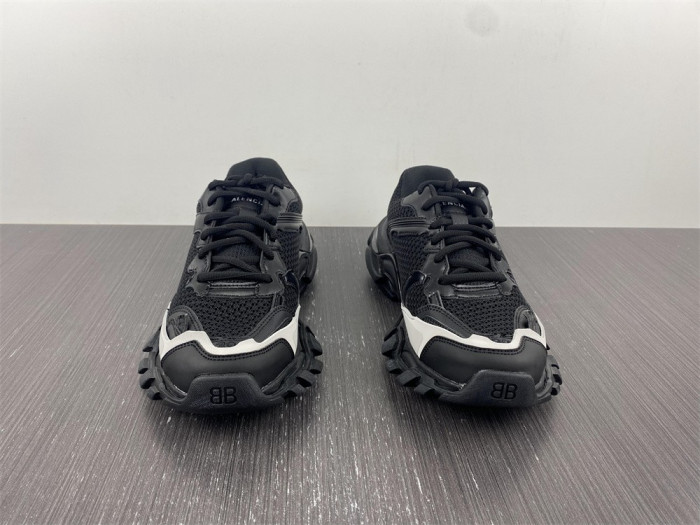 Ba*len*cia*ga track trainer  btt-028