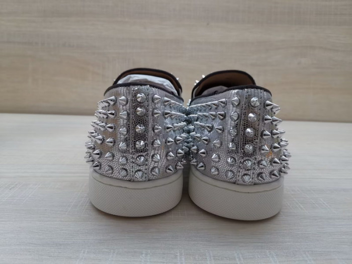 deal sneakers dss-047