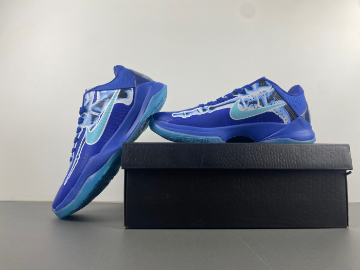 nike zoom kobe hj4303-400