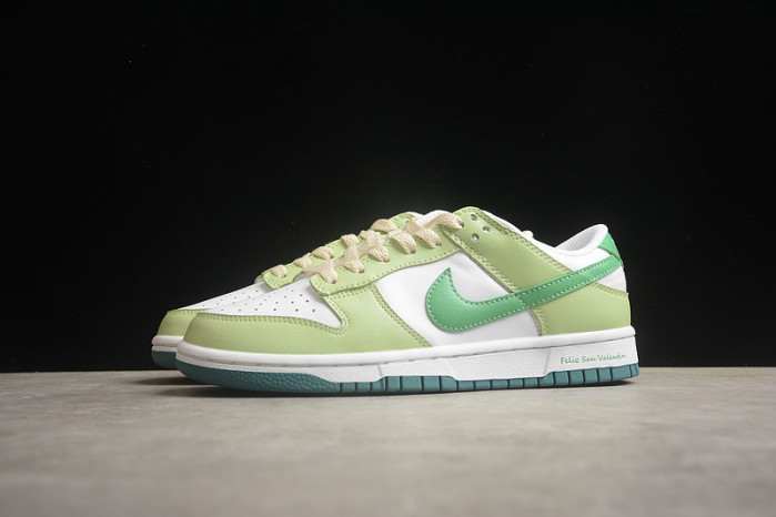 nike sb dunk low fd9911--101