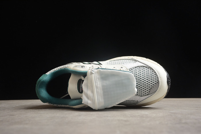 new balance nb-095