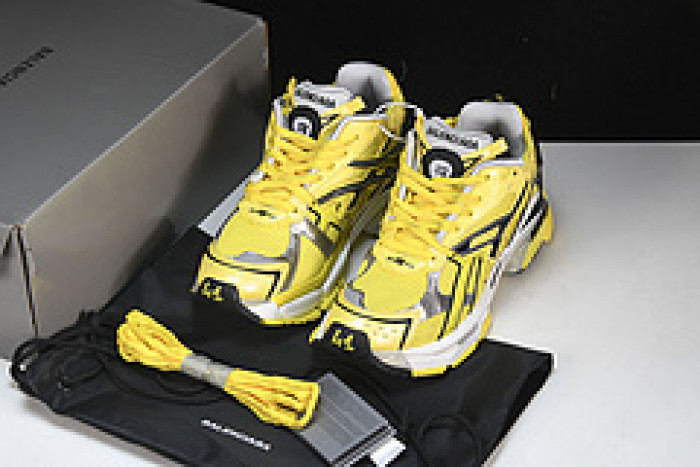 Ba*len*cia*ga track trainer btt-073