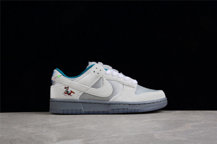 nk dunk low ice do2326-001