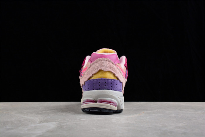 new balance nb-056