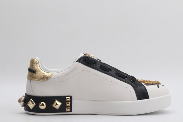 dg  sneakers  dg -004