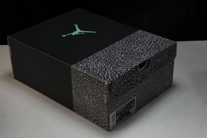 air jordan 3 retro "green glow" ct8532-031