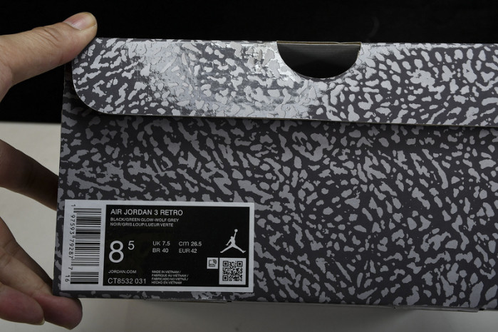 air jordan 3 retro "green glow" ct8532-031