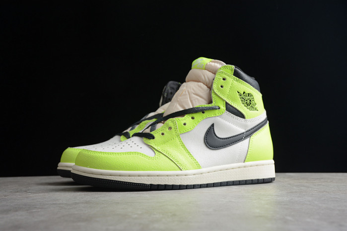 air jordan 1 retro high og“obsidian” 555088-702