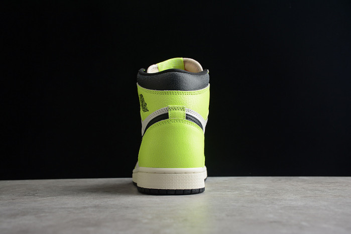 air jordan 1 retro high og“obsidian” 555088-702