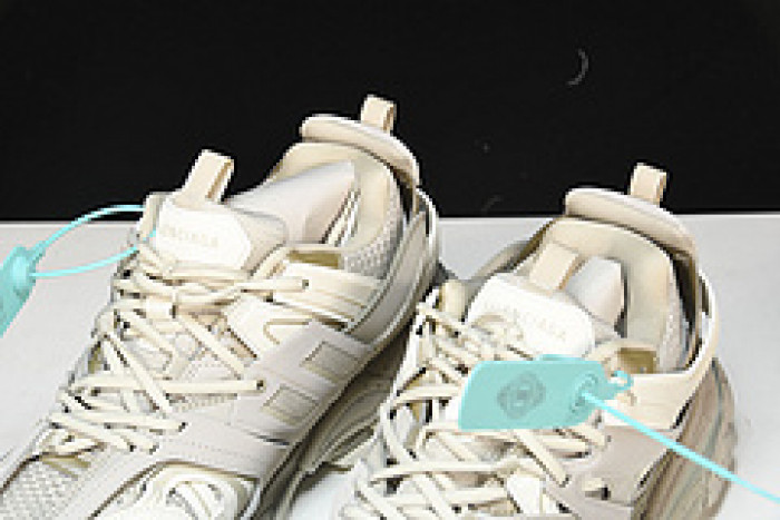 Ba*len*cia*ga track trainer btt-044