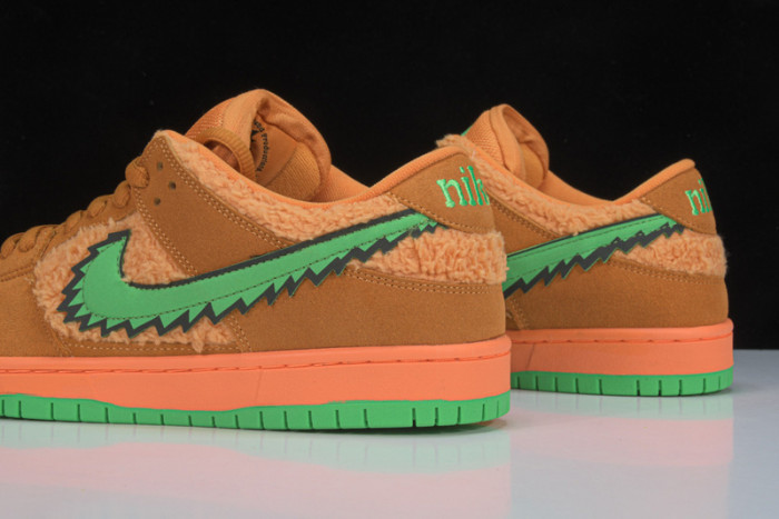 nike sb dunk low grateful dead bears orange cj5378-800