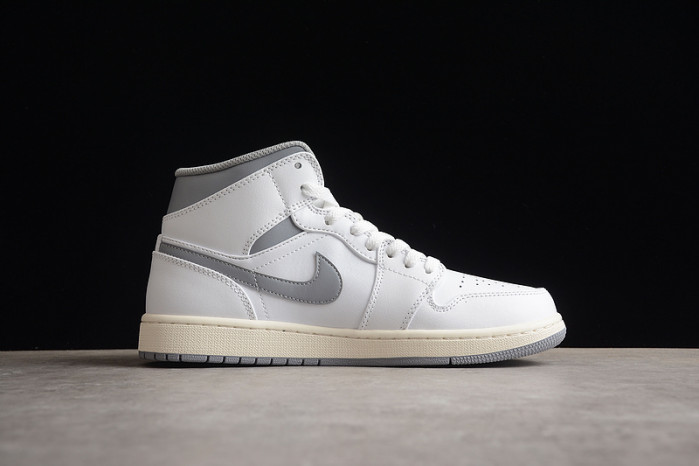 air jordan 1 mid 554724-135