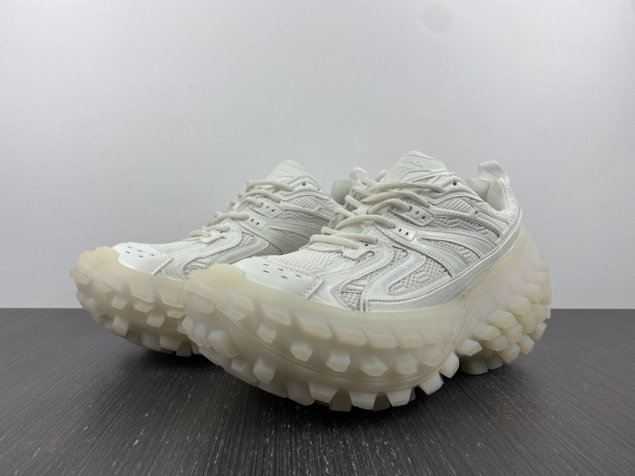 Ba*len*cia*ga track trainer (all white night light ) btt-037