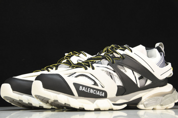 Ba*len*cia*ga track trainer btt-069