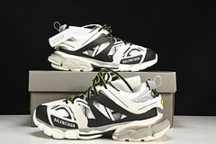 Ba*len*cia*ga track trainer btt-069