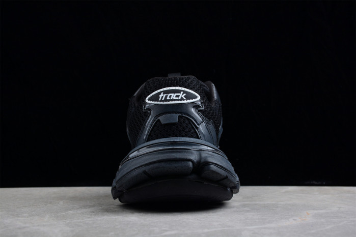 Ba*len*cia*ga track trainer  btt-001