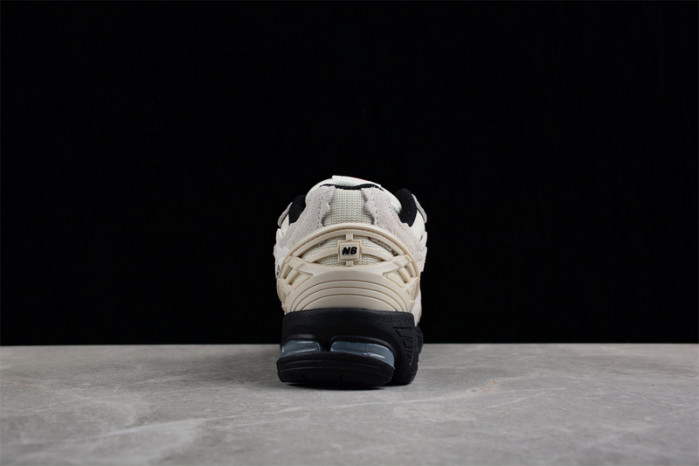 new balance nb-076