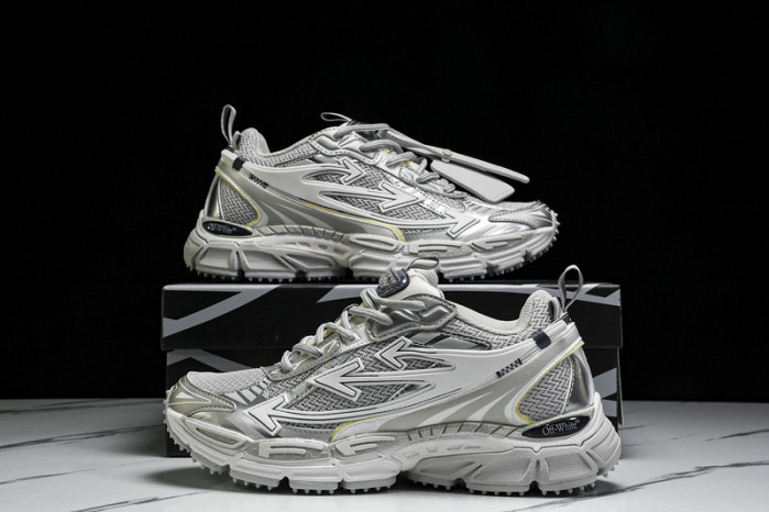 c/o sneakers co-011