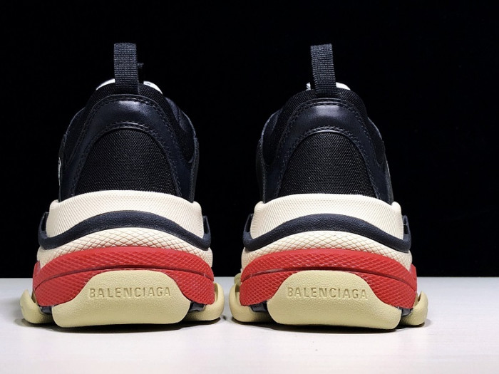 balenga triple s black white red 483513-w06e1-1000