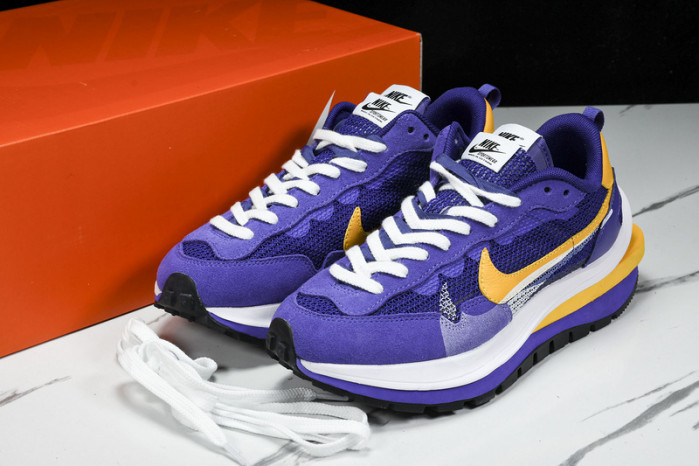 sacai x vaporwaffle cv1363-103