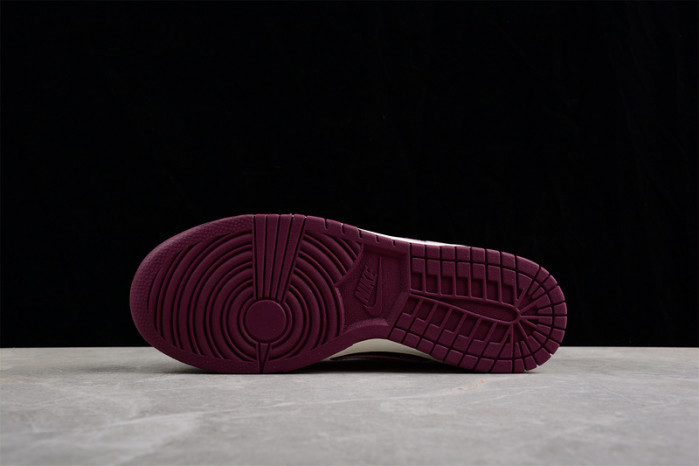 nike sb dunk low dr9705-100