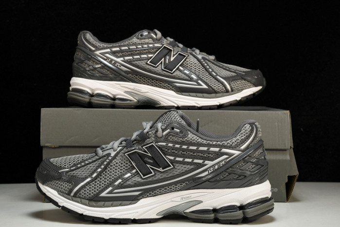 new balance nb-115