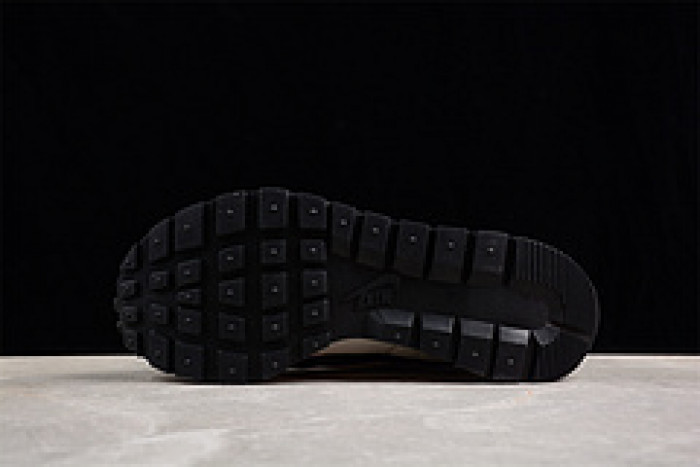 sacai x vaporwaffle dd1875-101