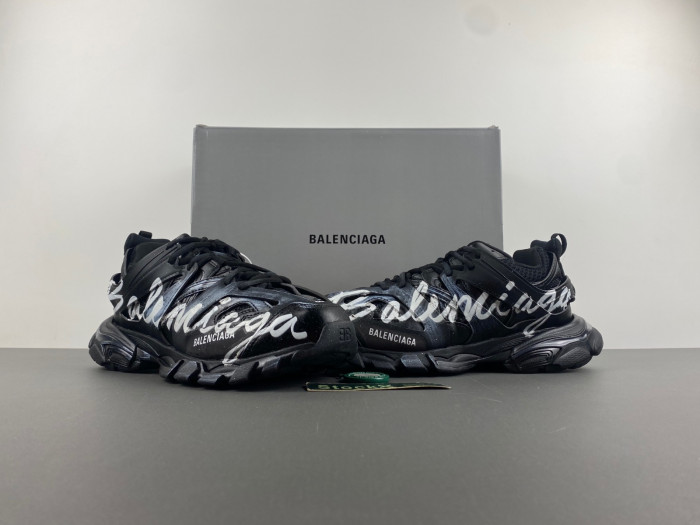 Ba*len*cia*ga track runner btt-206
