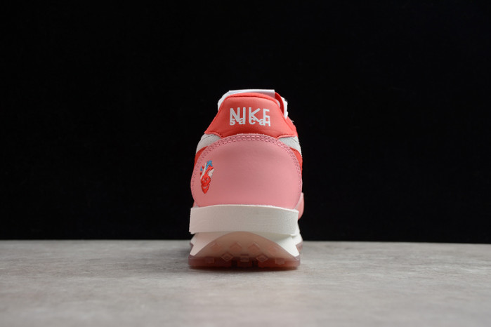 nike ldwaffle x sacai white pink  bv5378-800