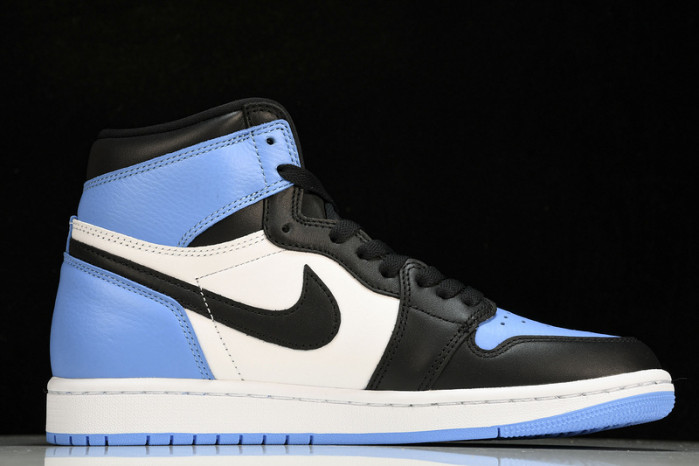 air jordan 1 high og“university blue” dz5485-400