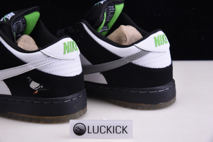 nike sb dunk low staple panda pigeon bv1310-013