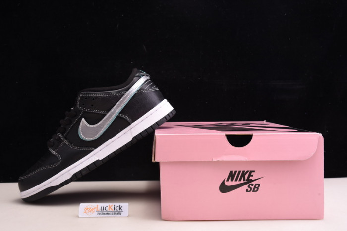 nike sb dunk low diamond S*pply co black diamond bv1310-001