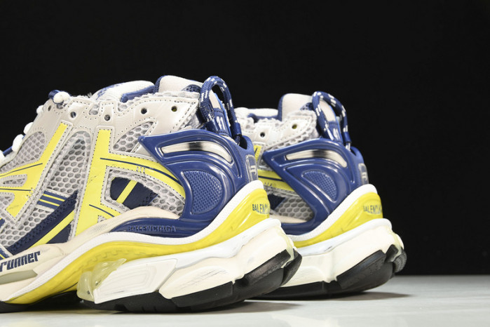Ba*len*cia*ga track trainer  btt-065