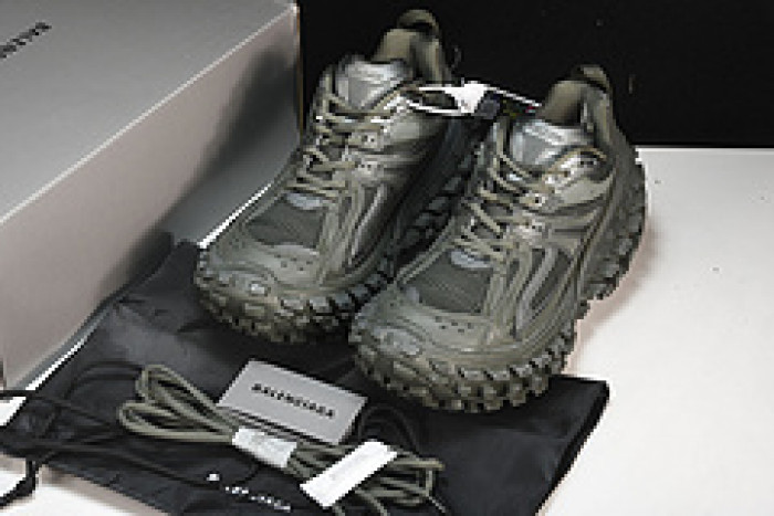 Ba*len*cia*ga track trainer btt-030