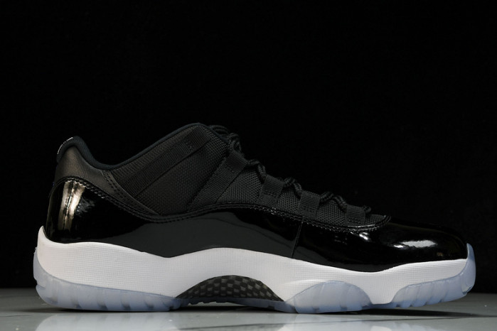 jordan 11 retro low “space jam” fv5104-004