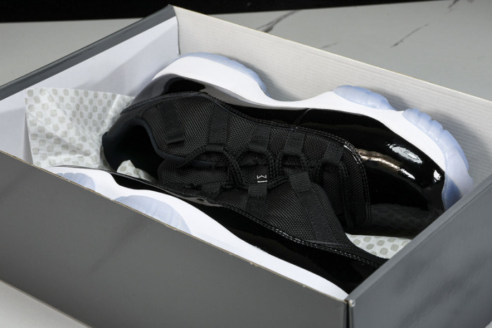 jordan 11 retro low “space jam” fv5104-004