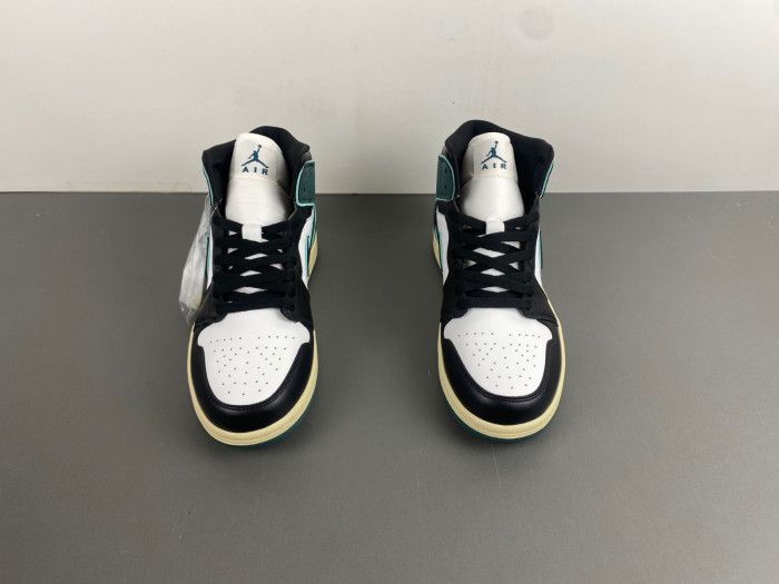 air jordan 1 mid "legend pink" fq7818-100