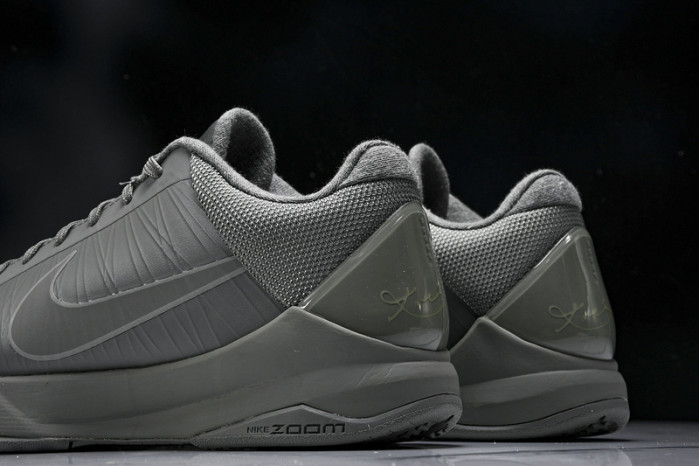 nike kobe 869454-006