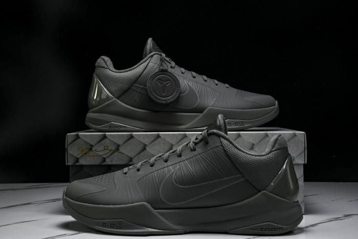 nike kobe 869454-006
