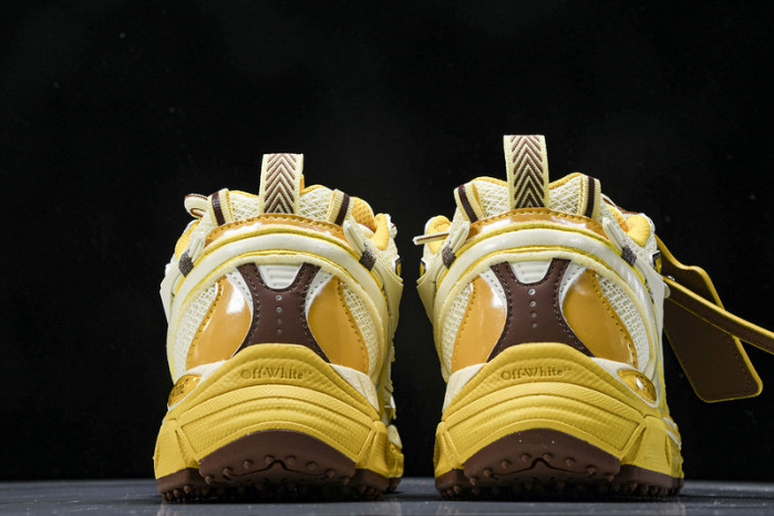 c/o sneakers co-001