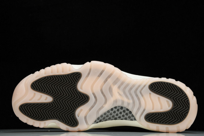 air jordan 11 "neapolitan" ar0715-101
