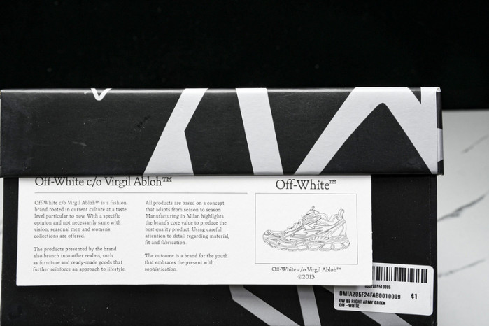c/o sneakers co-008